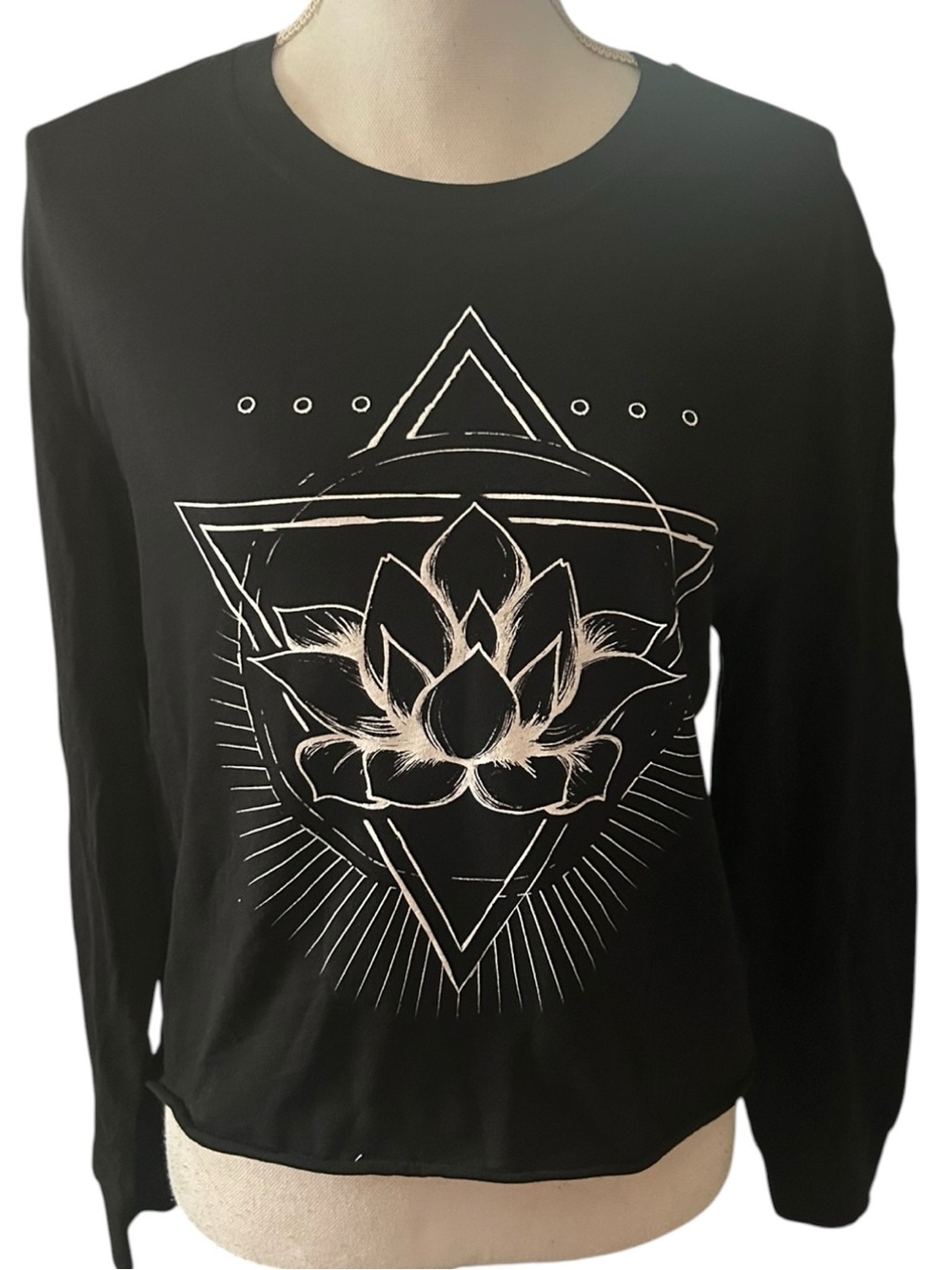 Miken Black Long-Sleeve Lotus Graphic Tee